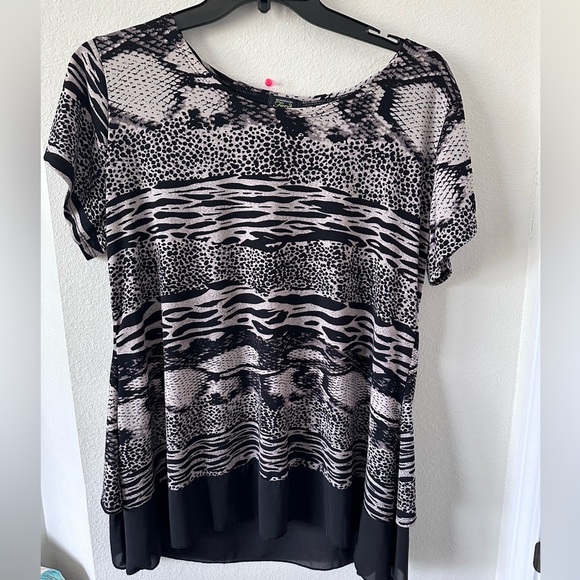 Shannon Ford Black and White Relaxed Fit Blouse - Picture 1 of 4